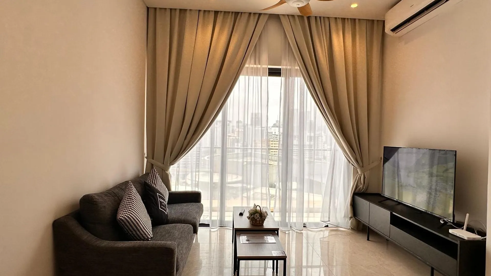 Lucentia Residences By Luxe Suites In Bukit Bintang Klcc! Kuala Lumpur 0*,